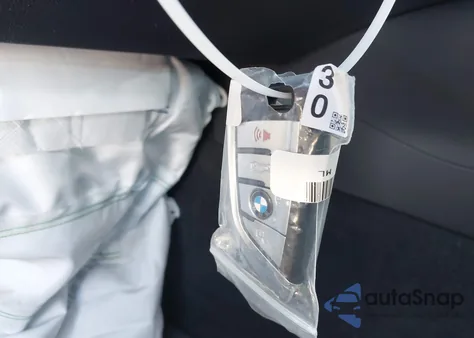 2021 BMW 530 from USA, damaged, VIN WBA53BH02MWX20669